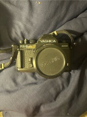 Yashica FX-3 2000 35mm Film Camera - Black